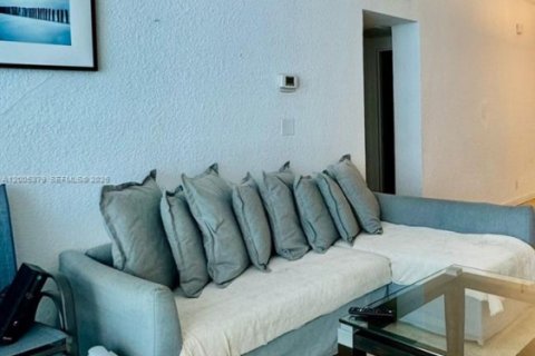 Condo in Hollywood, Florida, 2 bedrooms  № 2071218