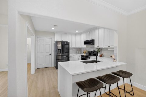 Adosado en venta en Safety Harbor, Florida, 3 dormitorios, 198.53 m2 № 2234283 - foto 12