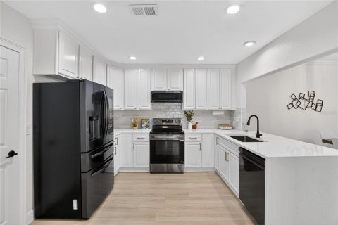 Adosado en venta en Safety Harbor, Florida, 3 dormitorios, 198.53 m2 № 2234283 - foto 11