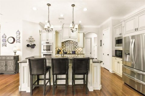 House in Windermere, Florida 5 bedrooms, 469.34 sq.m. № 1821494 - photo 18