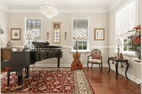 House in Windermere, Florida 5 bedrooms, 469.34 sq.m. № 1821494 - photo 10