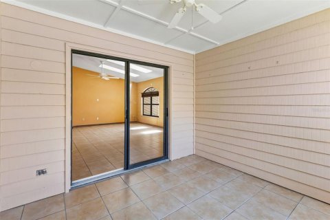 House in Daytona Beach, Florida 2 bedrooms, 127 sq.m. № 1816024 - photo 6