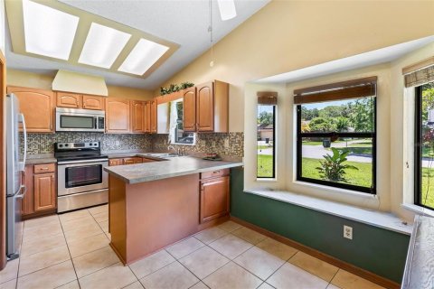 House in Daytona Beach, Florida 2 bedrooms, 127 sq.m. № 1816024 - photo 12