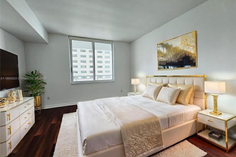 Снять в аренду кондоминиум в Майами, Флорида 1 спальня, 78.6м2, № 1944308 - фото 5