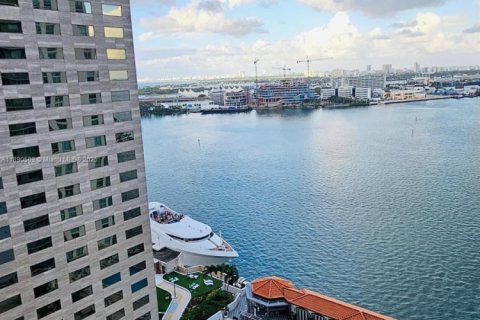 Снять в аренду кондоминиум в Майами, Флорида 1 спальня, 78.6м2, № 1944308 - фото 9