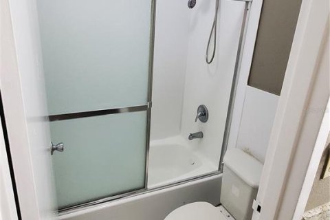 Снять в аренду квартиру в Орландо, Флорида 1 комната, 25.64м2, № 2339358 - фото 11