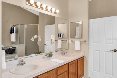 House in Leesburg, Florida 2 bedrooms, 183.39 sq.m. № 1898767 - photo 19