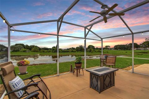 House in Leesburg, Florida 2 bedrooms, 183.39 sq.m. № 1898767 - photo 2