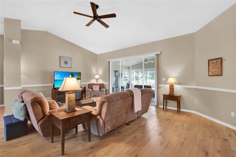 House in Leesburg, Florida 2 bedrooms, 183.39 sq.m. № 1898767 - photo 6