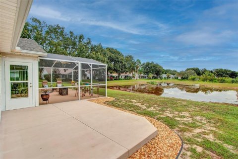 House in Leesburg, Florida 2 bedrooms, 183.39 sq.m. № 1898767 - photo 27