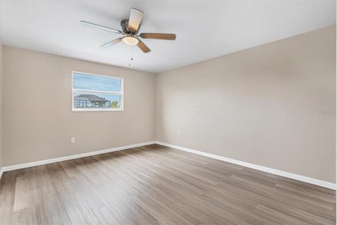 Casa en venta en Rotonda, Florida, 4 dormitorios, 232.63 m2 № 1055952 - foto 24