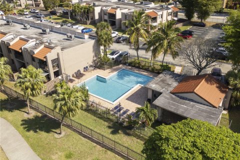 Condominio en venta en Miami, Florida, 2 dormitorios, 82.78 m2 № 1704715 - foto 20
