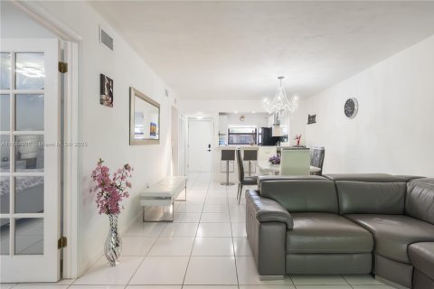 Condominio en venta en Miami, Florida, 2 dormitorios, 82.78 m2 № 1704715 - foto 5