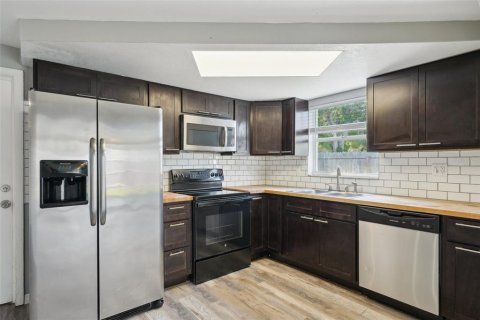 Купить виллу или дом в Холидэй, Флорида 5 комнат, 120.96м2, № 1592319 - фото 16