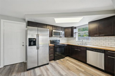 Купить виллу или дом в Холидэй, Флорида 5 комнат, 120.96м2, № 1592319 - фото 15