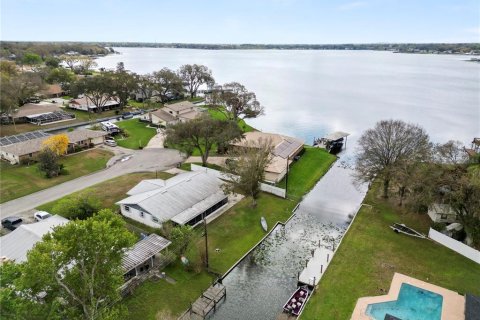 House in Lakeland, Florida 3 bedrooms, 151.43 sq.m. № 1718215 - photo 6