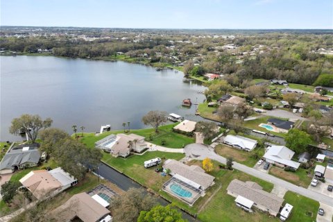 House in Lakeland, Florida 3 bedrooms, 151.43 sq.m. № 1718215 - photo 4
