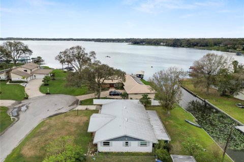 House in Lakeland, Florida 3 bedrooms, 151.43 sq.m. № 1718215 - photo 9