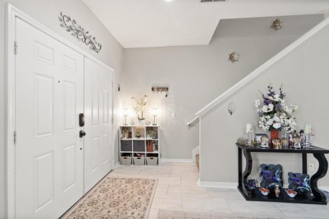 House in Orlando, Florida 5 bedrooms, 292.46 sq.m. № 2179042 - photo 22