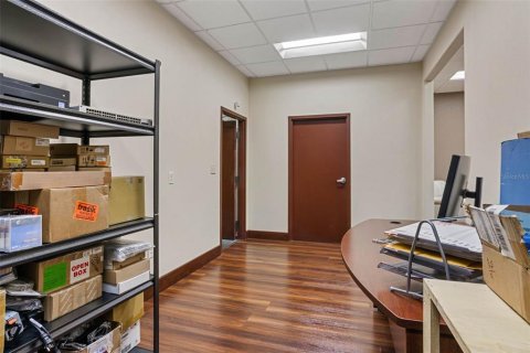 Commercial property in Orlando, Florida № 1512008 - photo 23