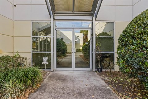 Commercial property in Orlando, Florida № 1512008 - photo 1