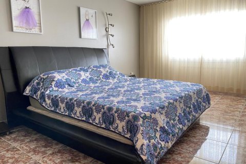 Condo in Sunny Isles Beach, Florida, 2 bedrooms № 2146067 - photo 17