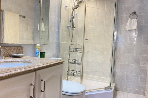 Condo in Sunny Isles Beach, Florida, 2 bedrooms № 2146067 - photo 14