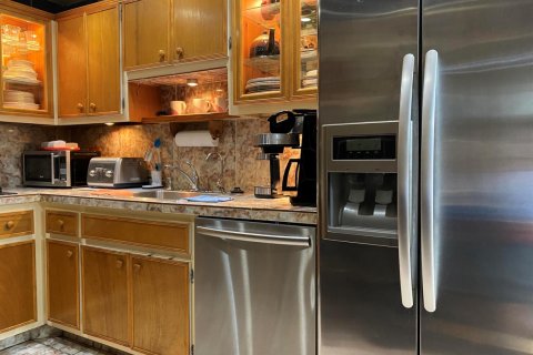 Condo in Sunny Isles Beach, Florida, 2 bedrooms № 2146067 - photo 7
