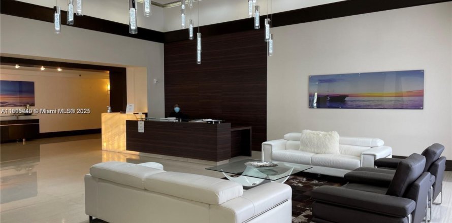 Condo à Sunny Isles Beach, Floride, 3 chambres № 1965583