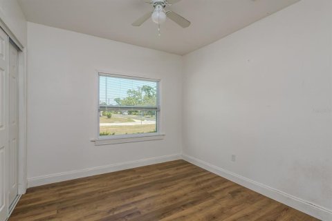 Commercial property in Saint Petersburg, Florida 194.72 sq.m. № 1735411 - photo 11