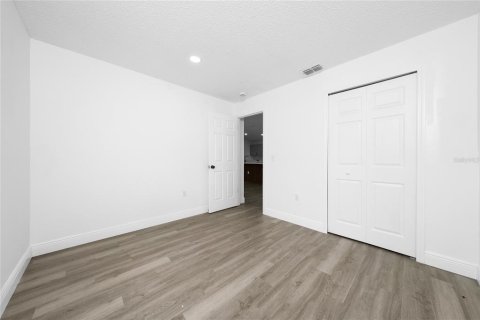 House in Apopka, Florida 3 bedrooms, 117.43 sq.m. № 1833273 - photo 3