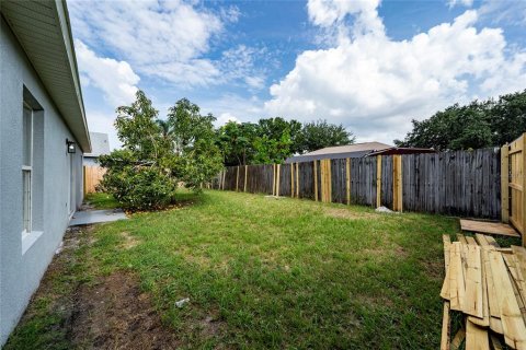 House in Apopka, Florida 3 bedrooms, 117.43 sq.m. № 1833273 - photo 12