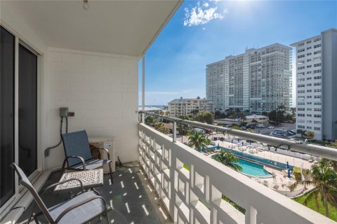 Condominio en venta en Fort Lauderdale, Florida, 1 dormitorio, 74.79 m2 № 2245208 - foto 4