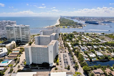 Condominio en venta en Fort Lauderdale, Florida, 1 dormitorio, 74.79 m2 № 2245208 - foto 29