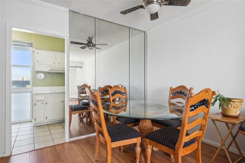 Condominio en venta en Fort Lauderdale, Florida, 1 dormitorio, 74.79 m2 № 2245208 - foto 6