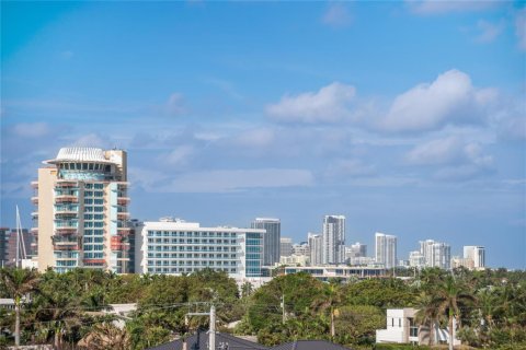 Condominio en venta en Fort Lauderdale, Florida, 1 dormitorio, 74.79 m2 № 2245208 - foto 18