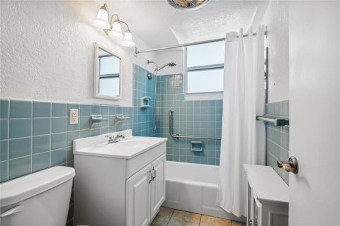 Condominio en venta en Fort Lauderdale, Florida, 1 dormitorio, 74.79 m2 № 2245208 - foto 11