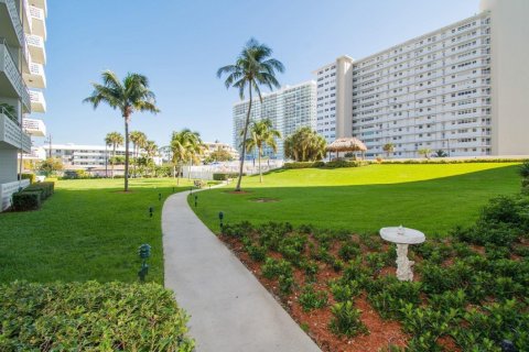 Condominio en venta en Fort Lauderdale, Florida, 1 dormitorio, 74.79 m2 № 2245208 - foto 22