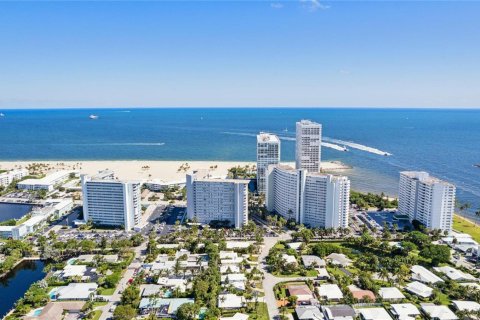 Condominio en venta en Fort Lauderdale, Florida, 1 dormitorio, 74.79 m2 № 2245208 - foto 26