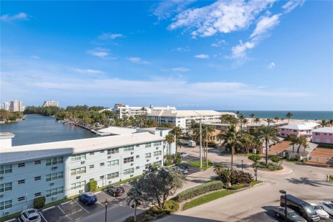 Condominio en venta en Fort Lauderdale, Florida, 1 dormitorio, 74.79 m2 № 2245208 - foto 16