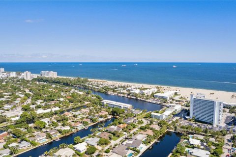 Condominio en venta en Fort Lauderdale, Florida, 1 dormitorio, 74.79 m2 № 2245208 - foto 27