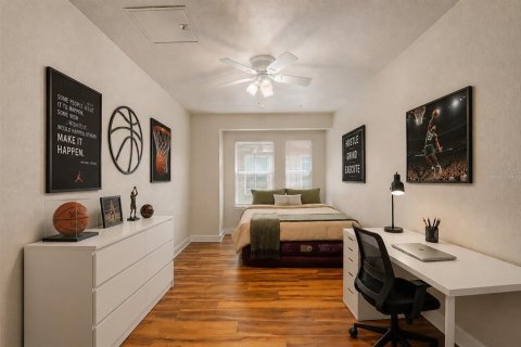 Condo in Gainesville, Florida, 4 bedrooms  № 2324674 - photo 26