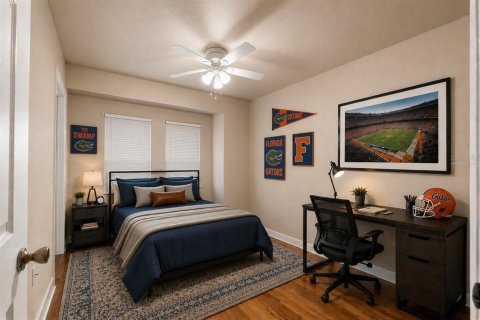 Condo in Gainesville, Florida, 4 bedrooms  № 2324674 - photo 18