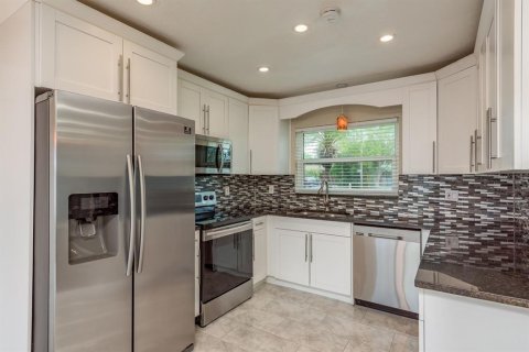 Casa en venta en Clearwater, Florida, 4 dormitorios, 154.96 m2 № 1786186 - foto 8