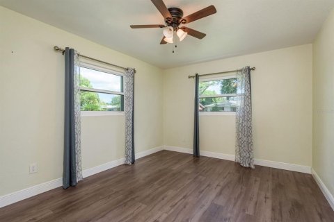 Casa en venta en Clearwater, Florida, 4 dormitorios, 154.96 m2 № 1786186 - foto 15