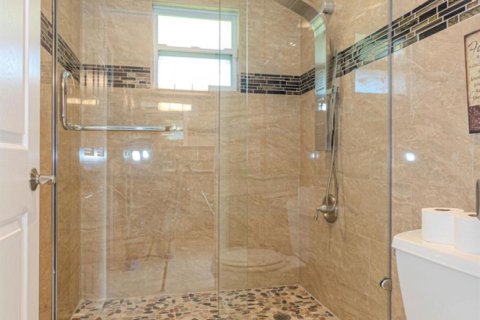 House in Plantation, Florida 5 bedrooms, 372.82 sq.m. № 2084137 - photo 22