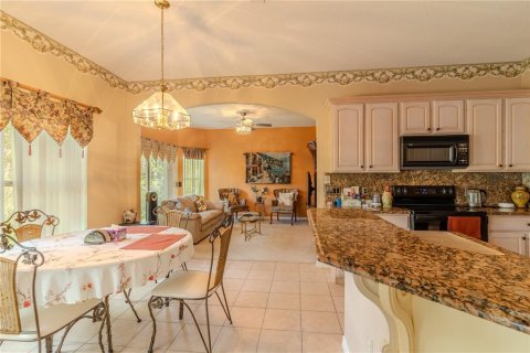 Casa en venta en Kissimmee, Florida, 3 dormitorios, 210.61 m2 № 1909640 - foto 15