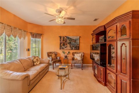 Casa en venta en Kissimmee, Florida, 3 dormitorios, 210.61 m2 № 1909640 - foto 19