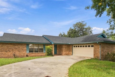 Casa en Lakeland, Florida 3 dormitorios, 189.06 m2 № 2387442