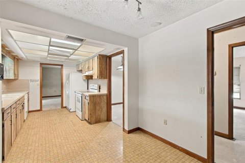 Casa en venta en Lakeland, Florida, 3 dormitorios, 189.06 m2 № 2387442 - foto 10